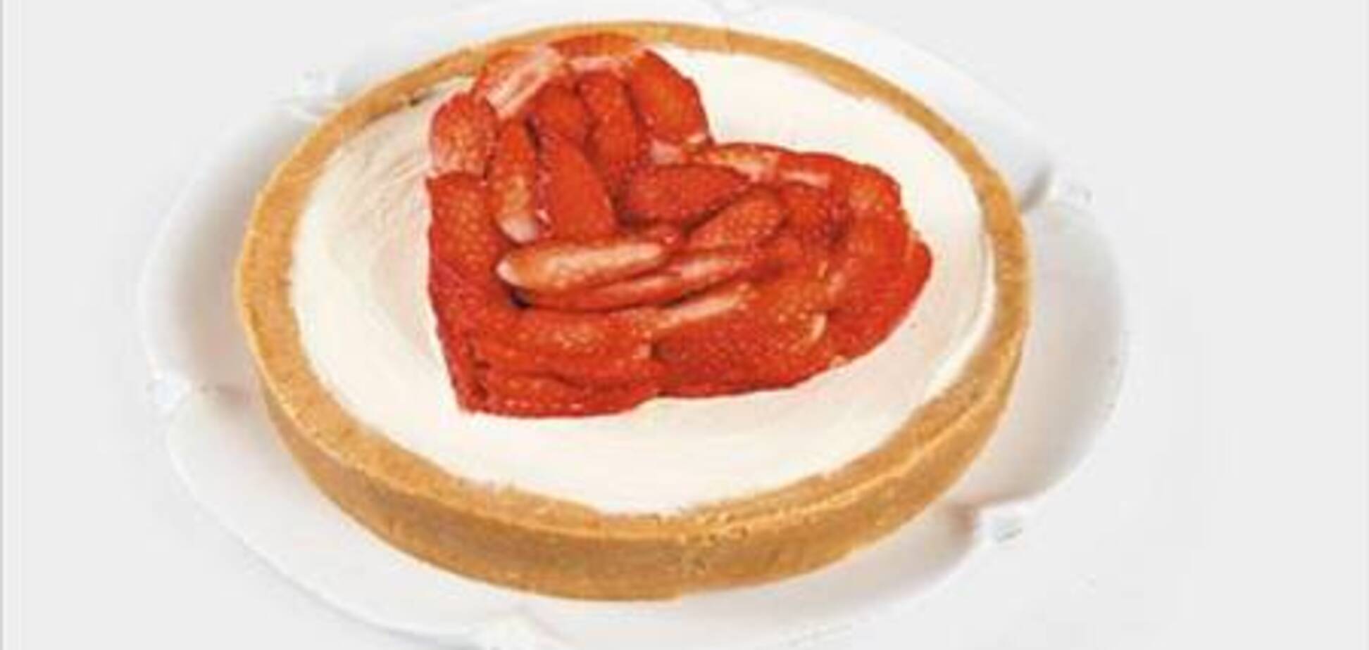 Чизкейк с клубничным сердцем