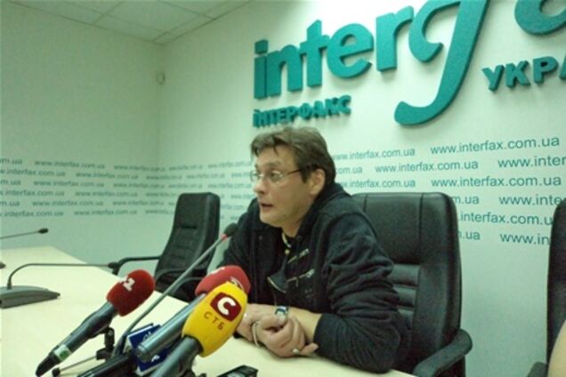 Домогаров: устал читать сплетни о себе в желтой прессе