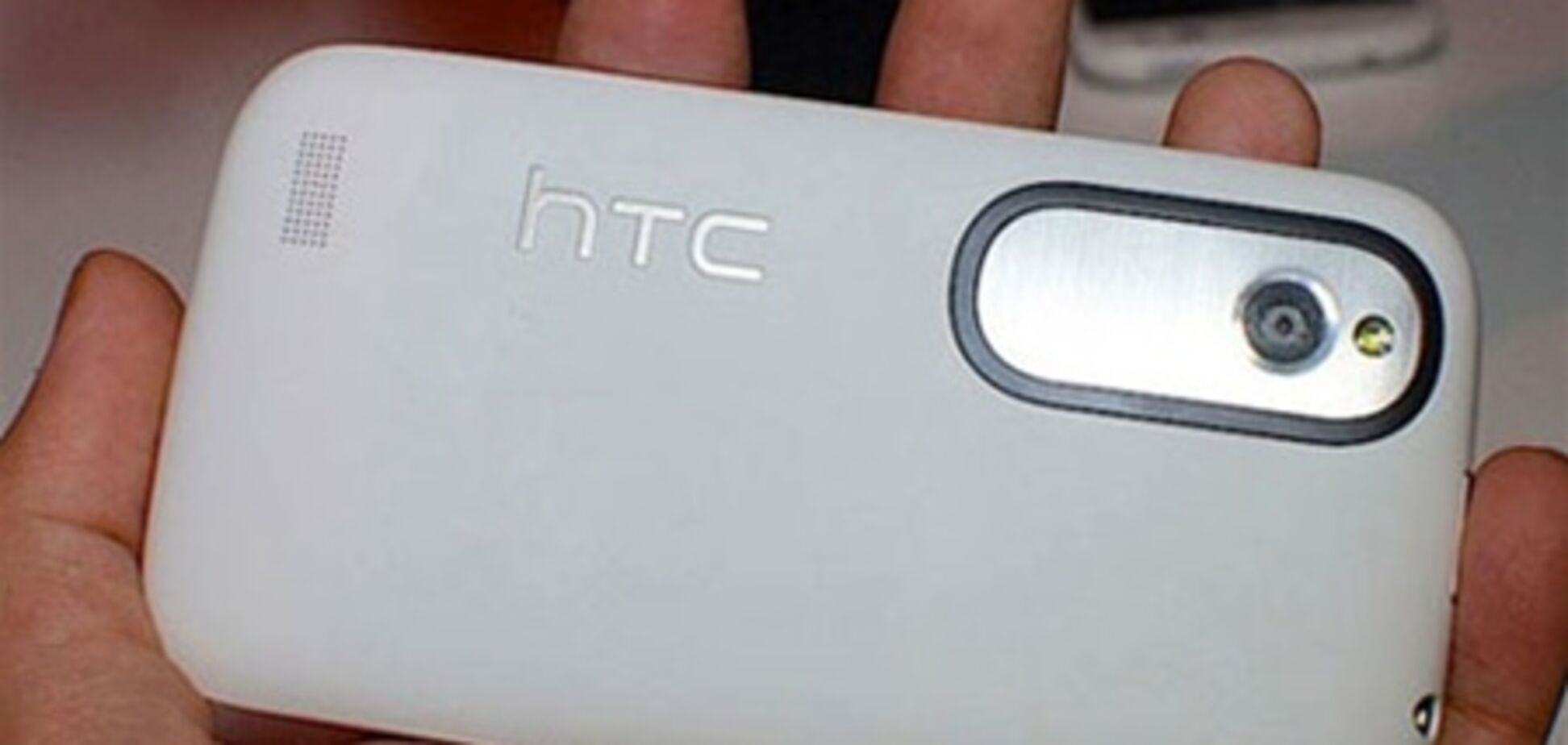 Компания HTC делает двухсимочный смартфон. Фото  