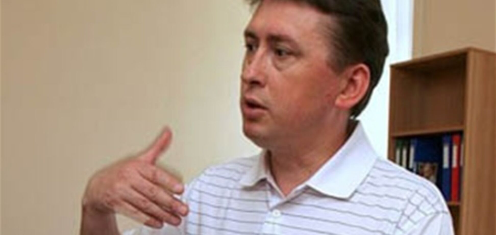 Мельниченко розповів, чим займається в США