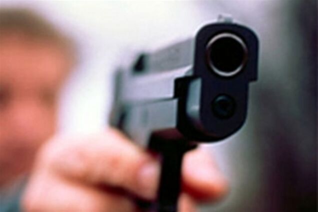 Вооруженное ограбление ювелирки: неизвестные унесли 500 тыс. грн. Фото