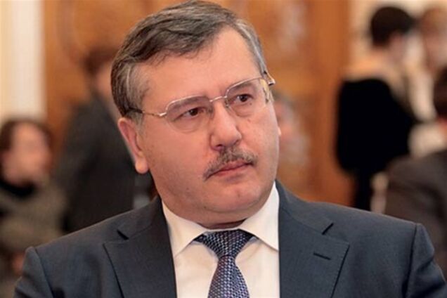 Партія Гриценка об'єдналася з 'Українською партією'