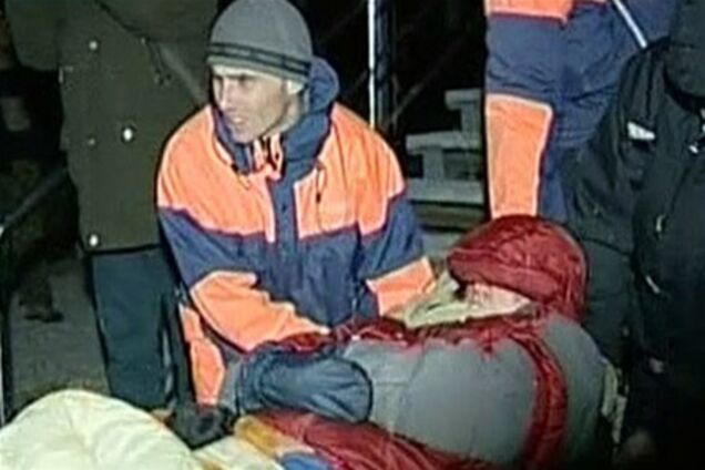 Рятувальники продовжують пошук двох українських альпіністів на Ельбрусі