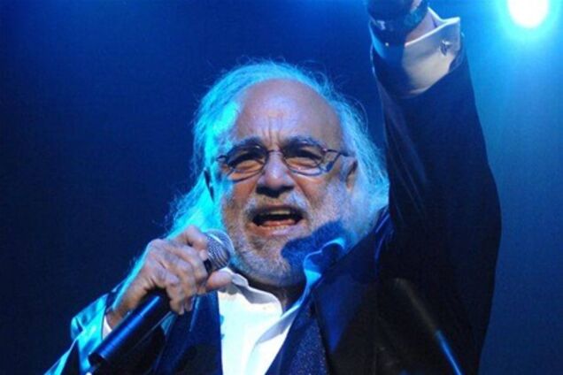 Демис Руссос присмотрит себе жену в Украине