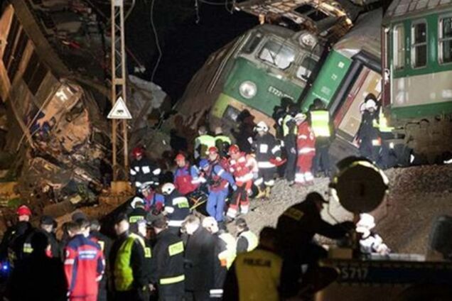 В столкновении поездов в Польше обвинили диспетчера