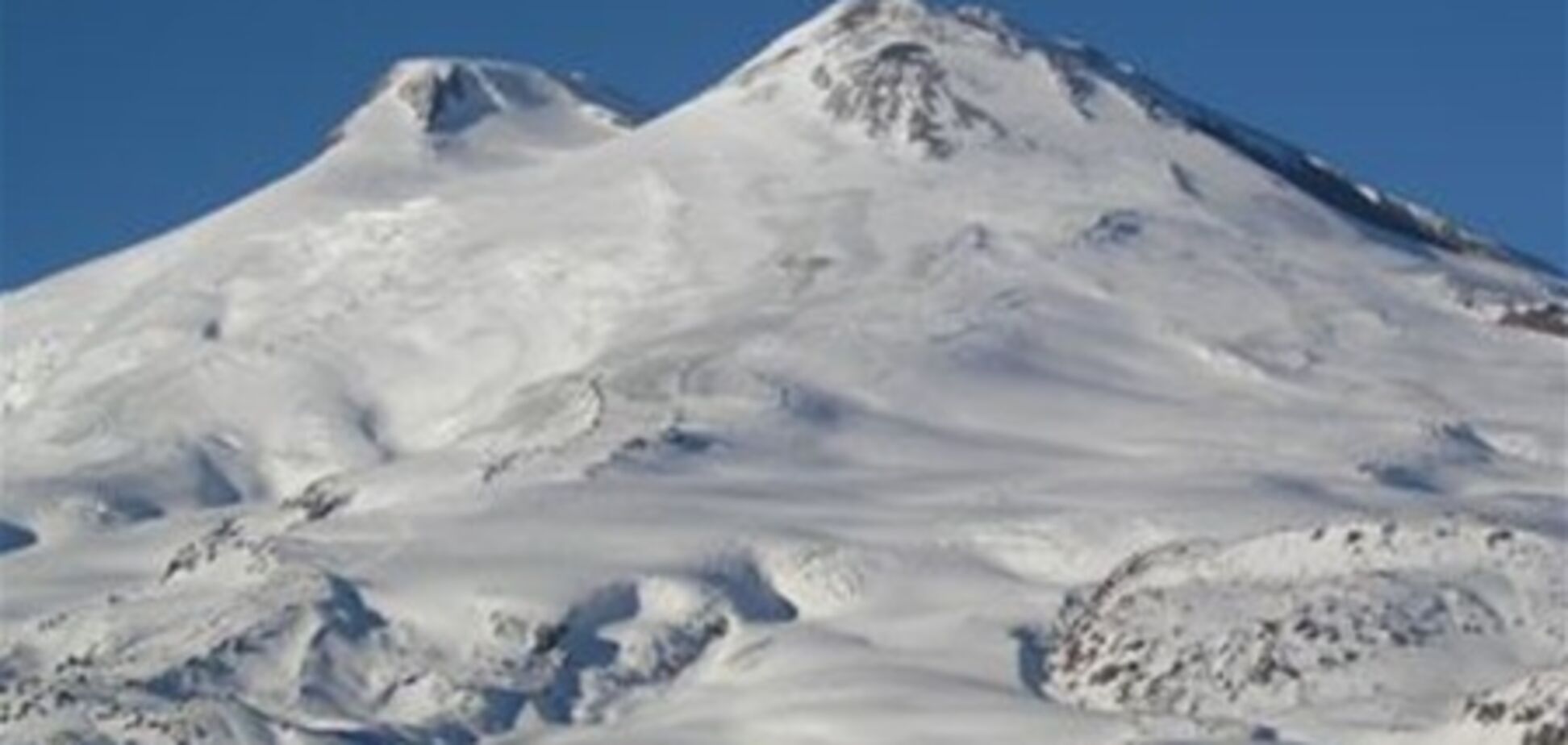 Поиски третьего альпиниста, пропавшего на Эльбрусе, приостановлены