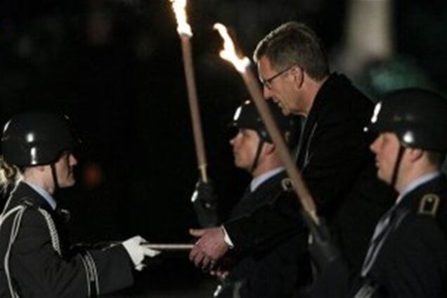 В Германии проходит церемония прощания экс-президента с должностью