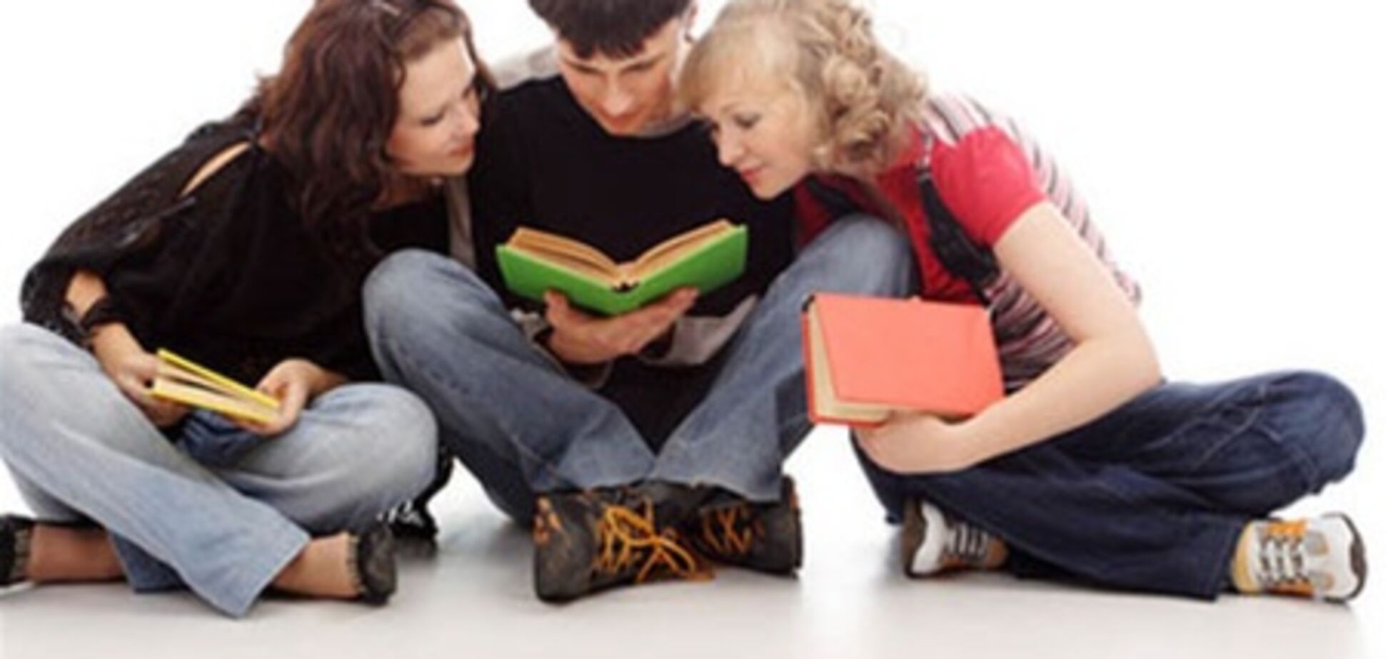 Вузы Харькова: юристов обучат за 19 тысяч в год, а дизайнеров за 12 тысяч