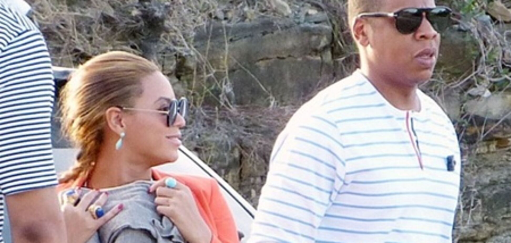 Бейонсе выбралась на отдых. Фото