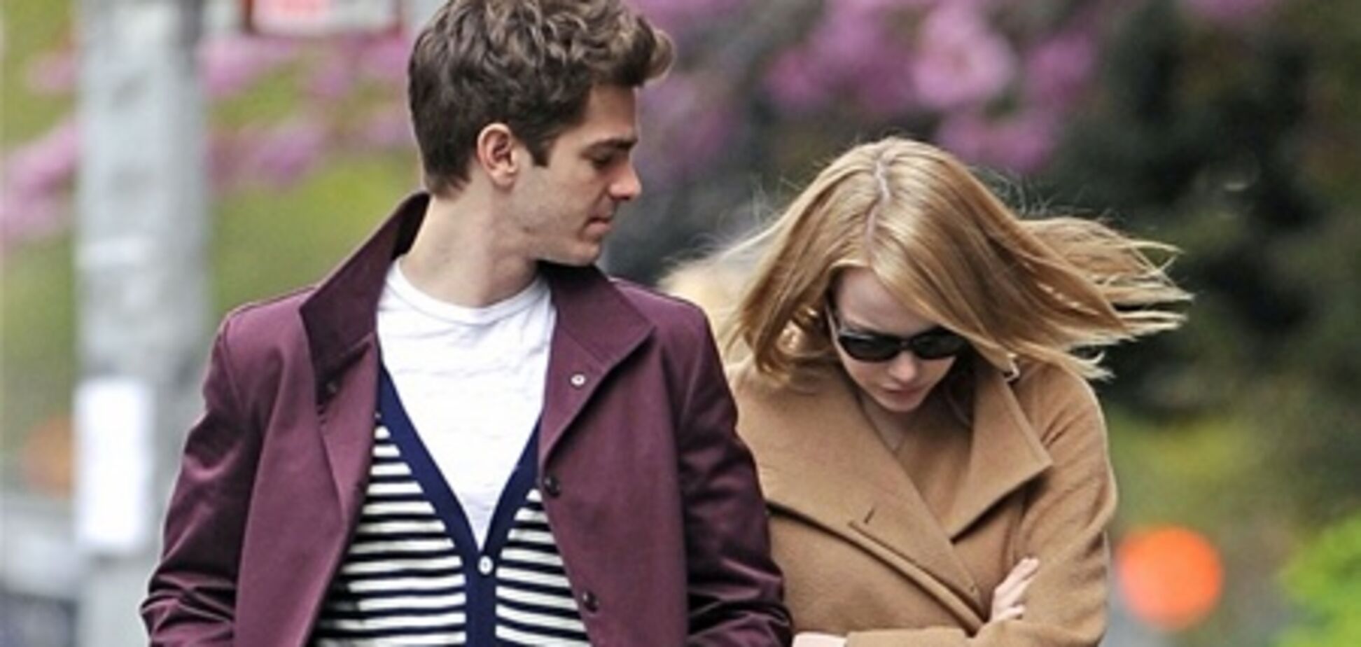 Эмма Стоун гуляет по Нью-Йорку. Фото