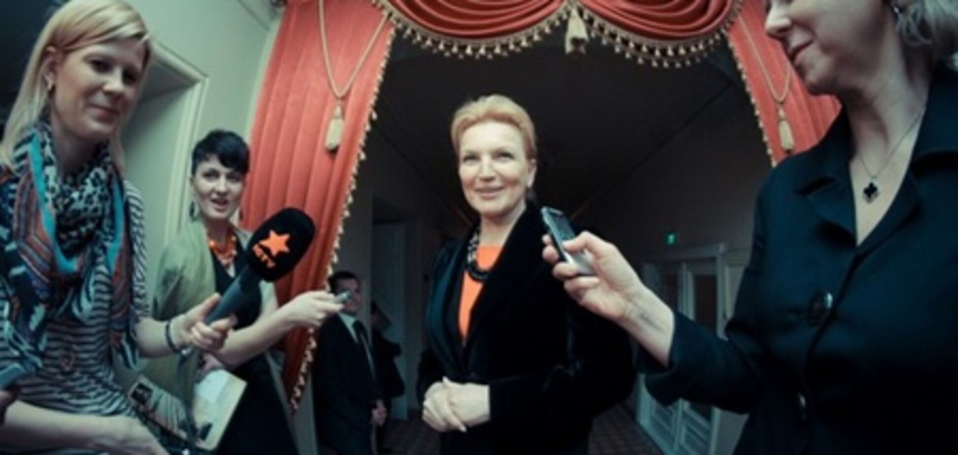 Богатирьова і Табачник слухали Верді в чорному