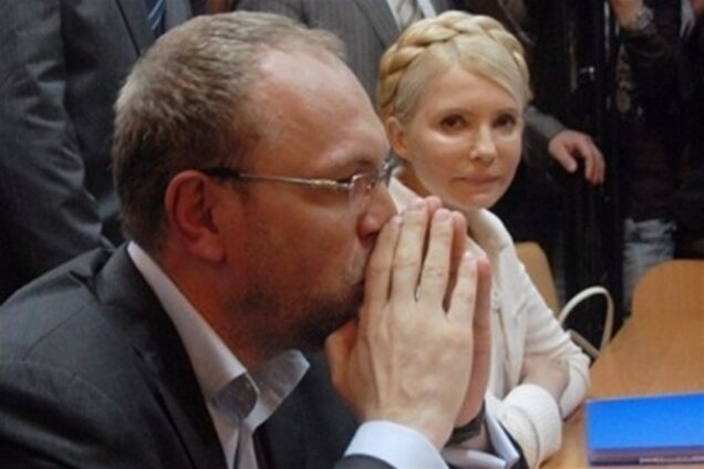 Власенко: позиция Тимошенко по лечению не менялась