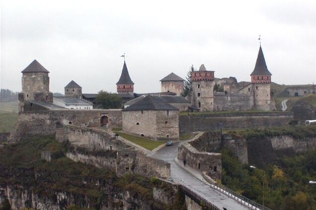 У Кам'янці-Подільському почалася реставрація фортеці