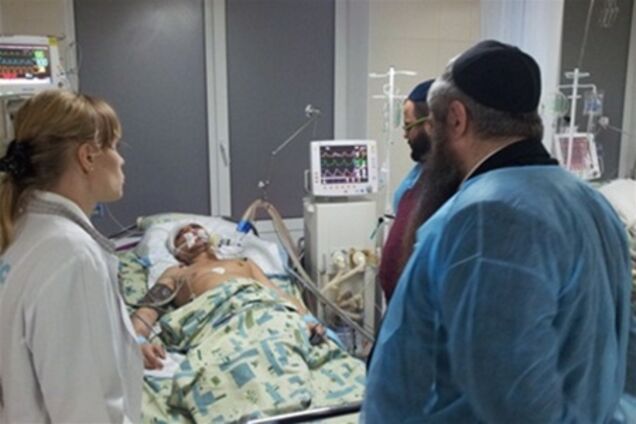 Еврейского студента, жестоко избитого в центре Киева, перевезли в Израиль