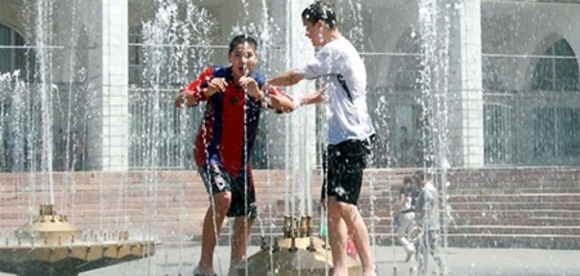 Великим містам загрожує температура