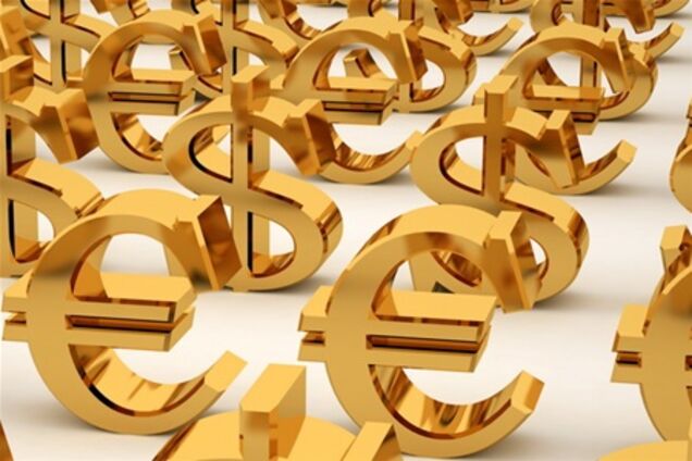 Евро незначительно подешевел, 12 апреля 2012