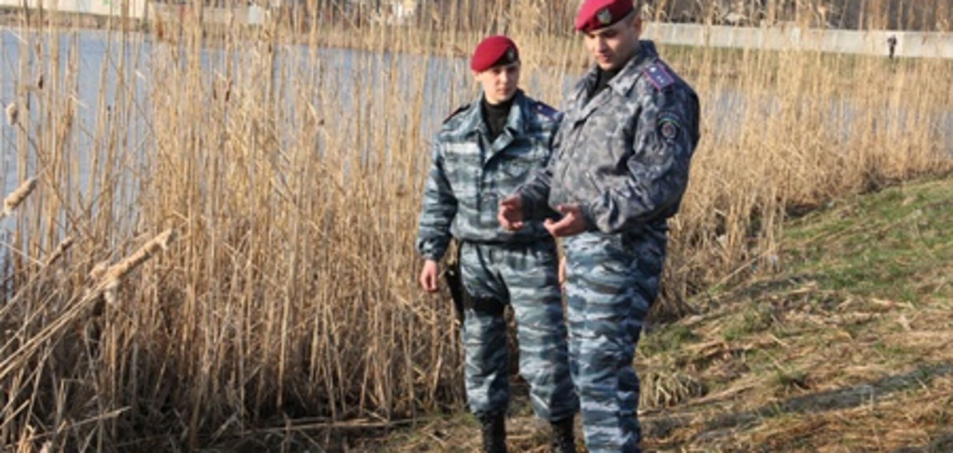Чернігівський Беркут врятував не відбувся 'потопельника'. Фото