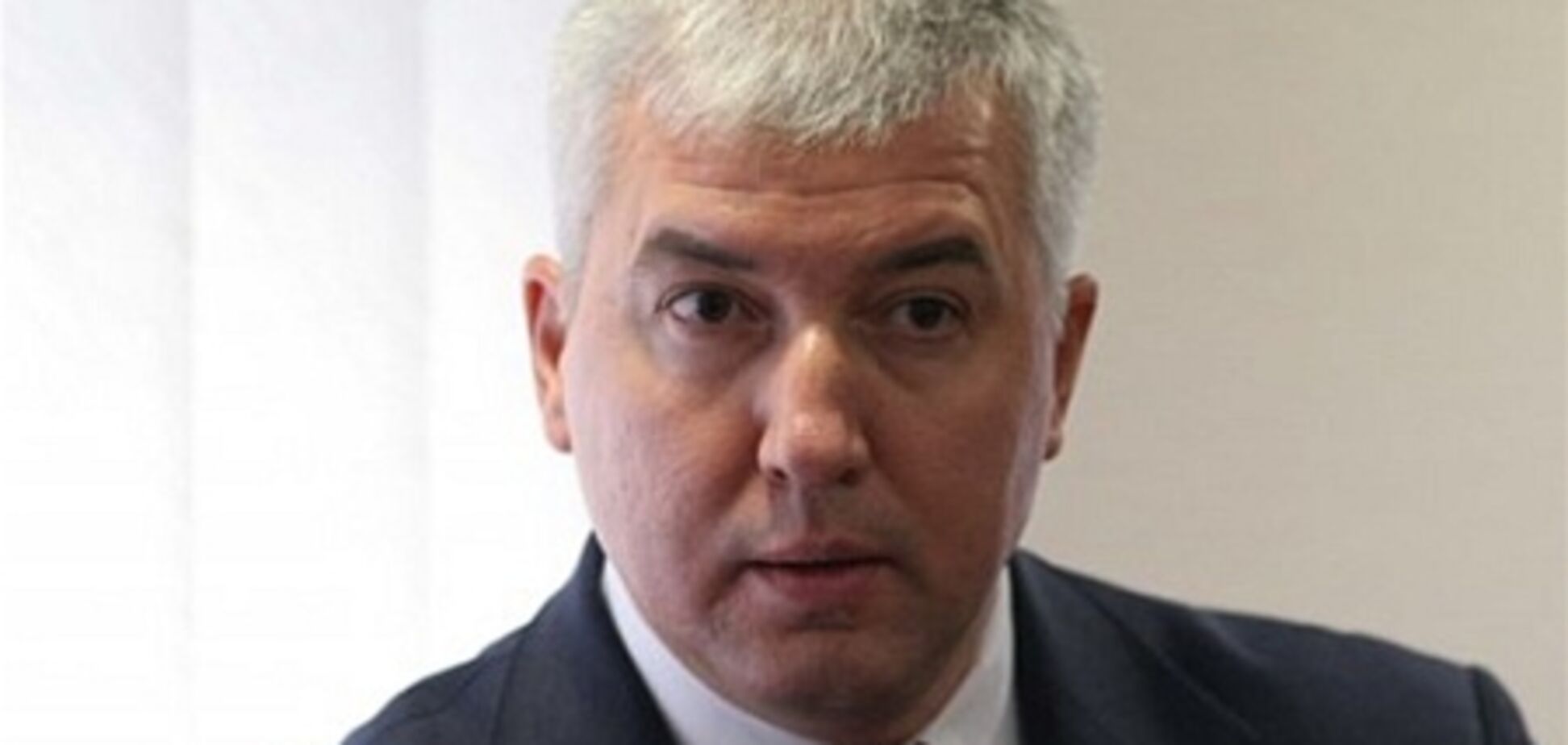 Вертолет с главой Минобороны аварийно сел на Житомирщине