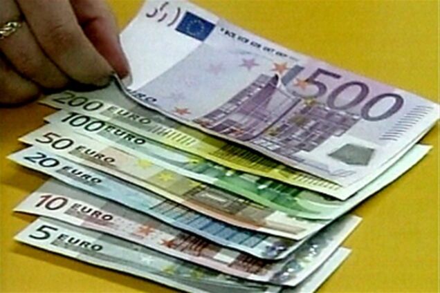 НБУ снизил курс евро