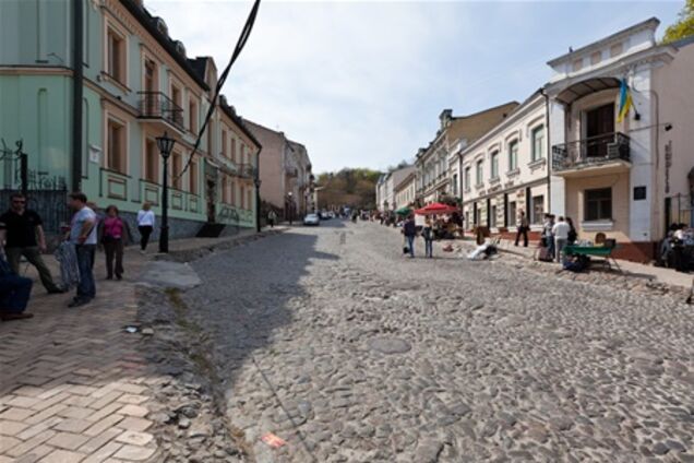 Реконструкцию Андреевского спуска закончат до начала Евро-2012?