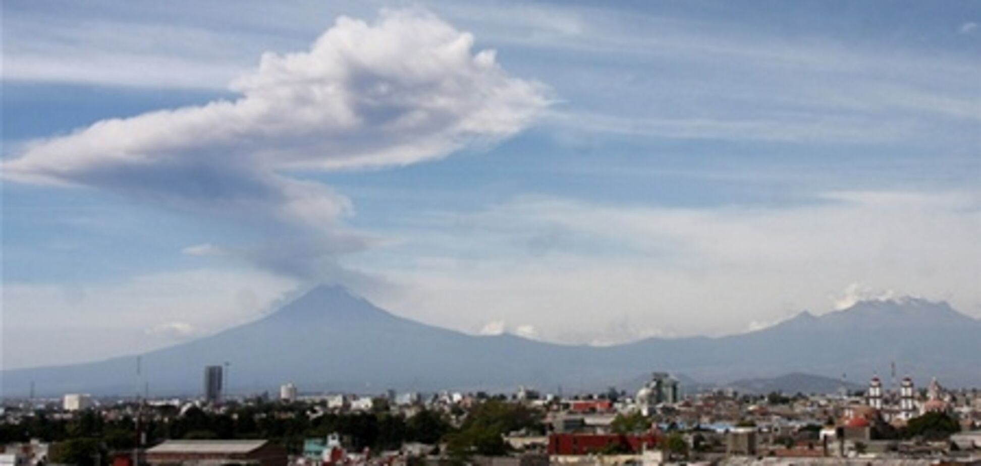 У Мексиці оголошено підвищений рівень тривоги через вулкан Попокатепетль