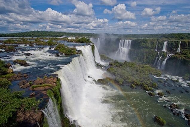 Из-за засухи в Бразилии пересохли водопады Игуасу