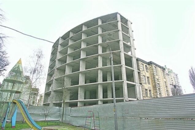 Брат Ющенко строит высотку у Покровских ворот: жильцы бунтуют