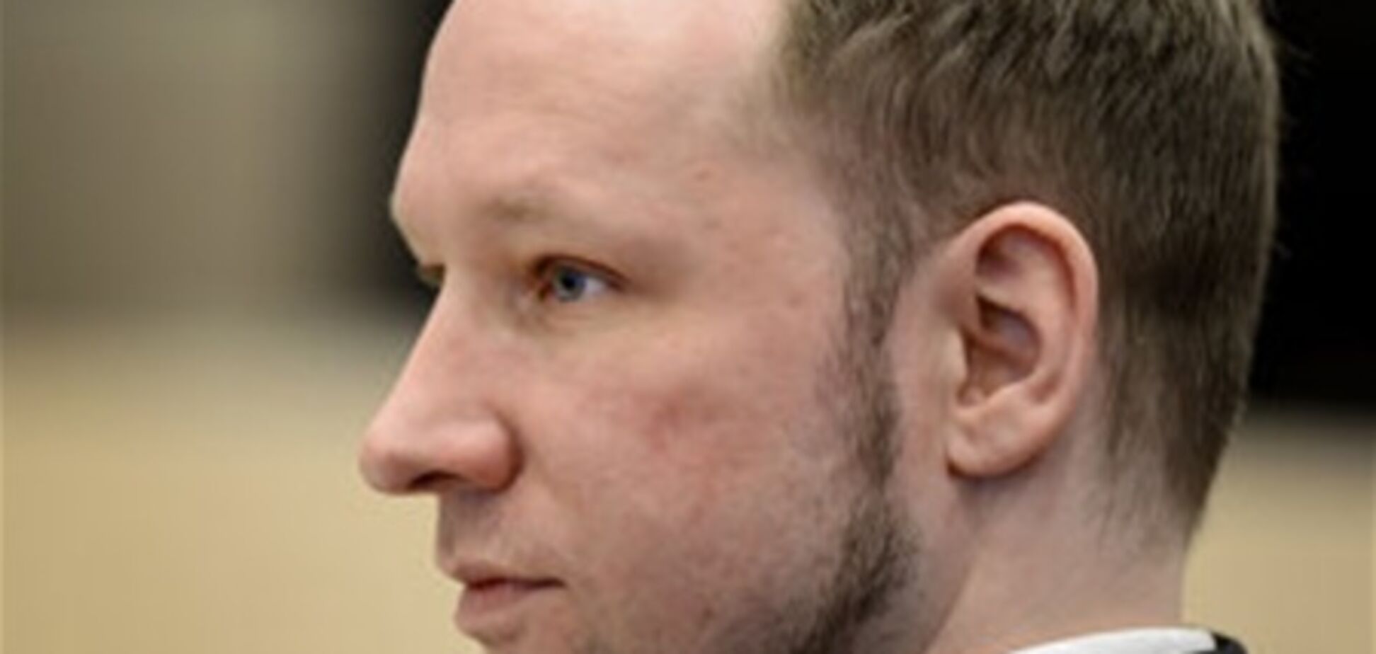 Брейвік відмовився відповідати на запитання прокурора