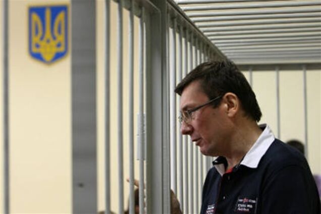 Адвокат: справи Луценка і Ходорковського порівнювати не можна