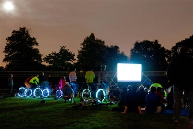 У Лондоні показують фільми на 'велосипедної енергії'