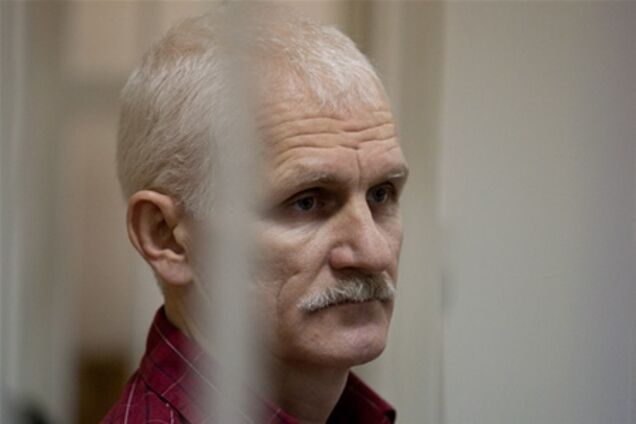 РЄ висунув білоруського правозахисника на Нобелівську премію