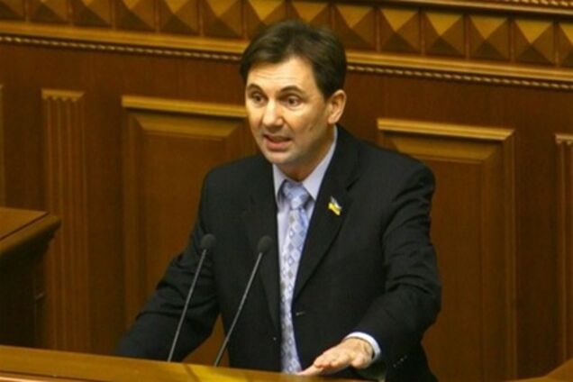 Нардеп: 'Наша Україна' розколеться, якщо піде на вибори сама