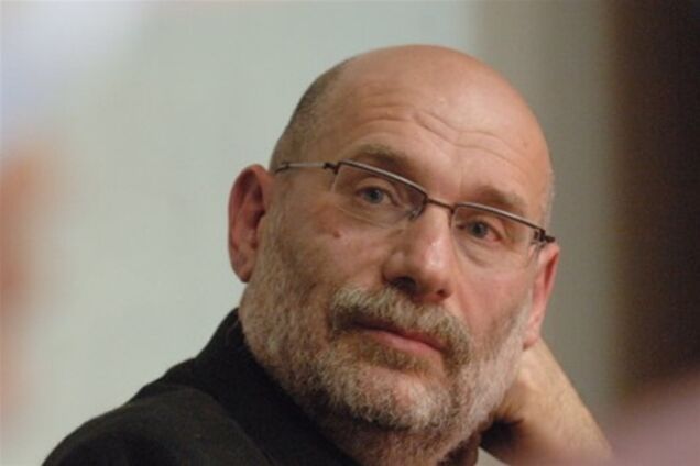 Борис Акунін: світ книги