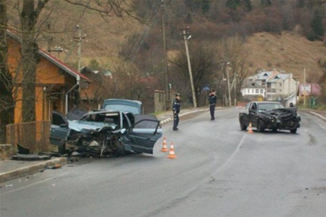 Ситуация на дорогах за 18 апреля: 68 ДТП, 14 погибших