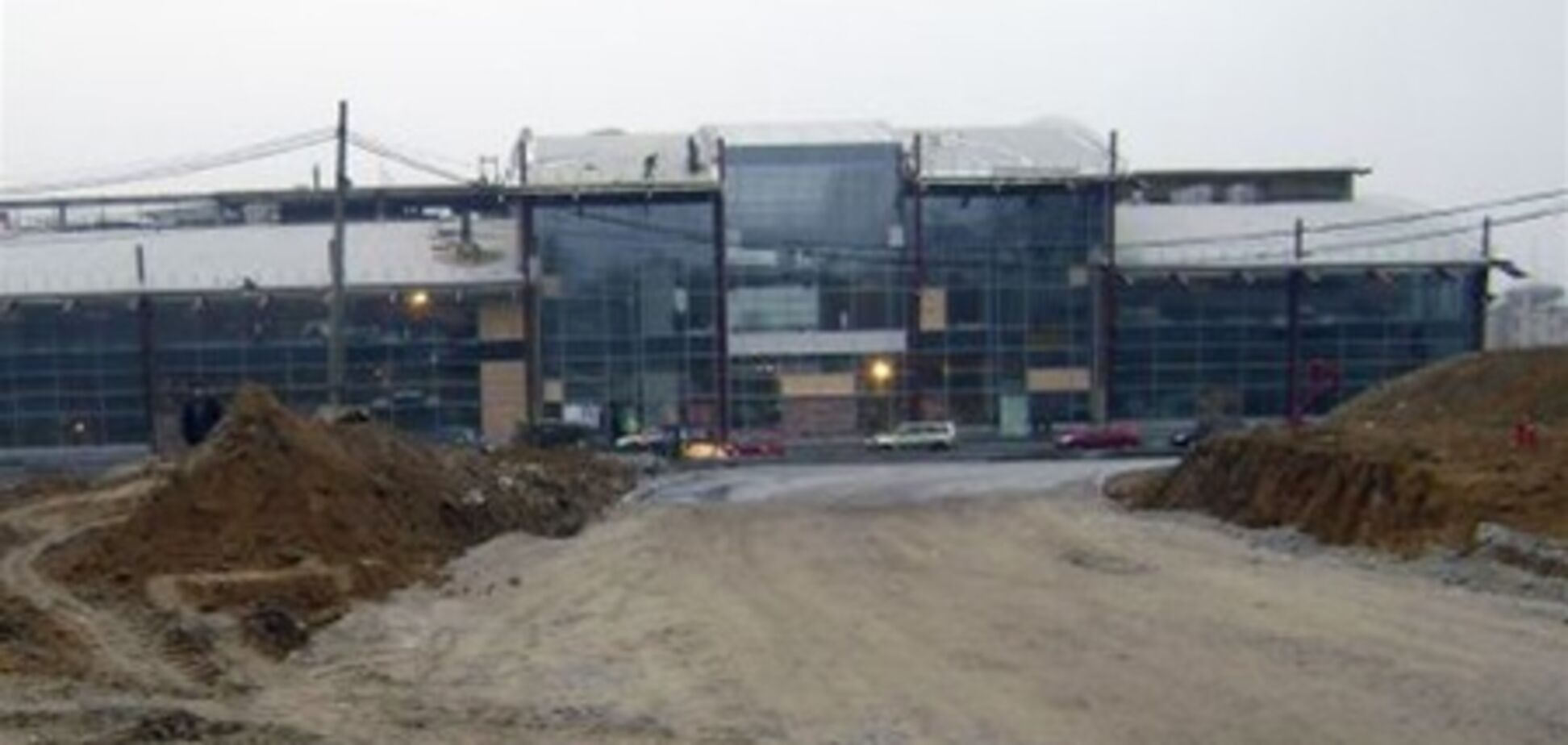 Новый терминал аэропорта в Жулянах откроют в апреле