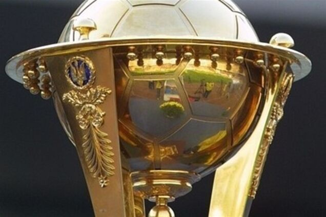 Відбулося жеребкування 1/8 фіналу Кубка України: з ким зіграють 'Динамо' і 'Шахтар'