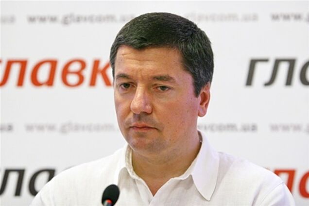 Эксперт рассказал, почему у 'Батькивщины' уже давно не растет рейтинг