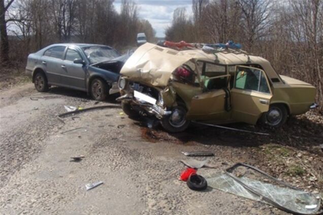 Ситуация на дорогах за 22 апреля: 92 ДТП, 18 погибших