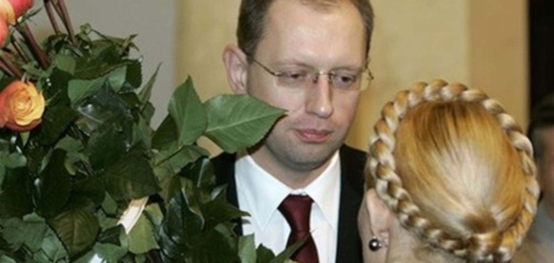 Партии Тимошенко и Яценюка объединились