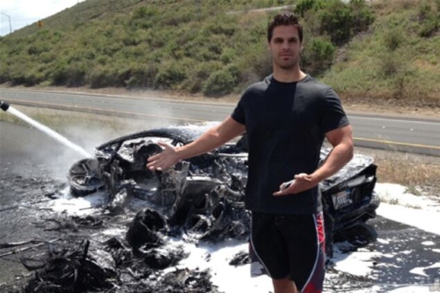 Американец, разбивший Lamborghini, стал звездой Интернета. Фото, видео