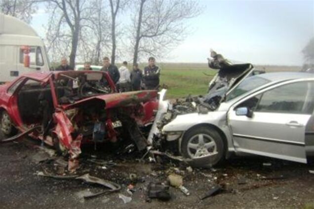 На Закарпатье помощник прокурора устроил смертельное ДТП. Фото, видео