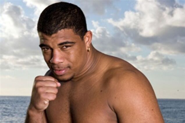 Назван новый обязательный претендент на бой с Кличко