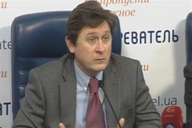 Карпачової завадив її нейтралітет - Фесенко
