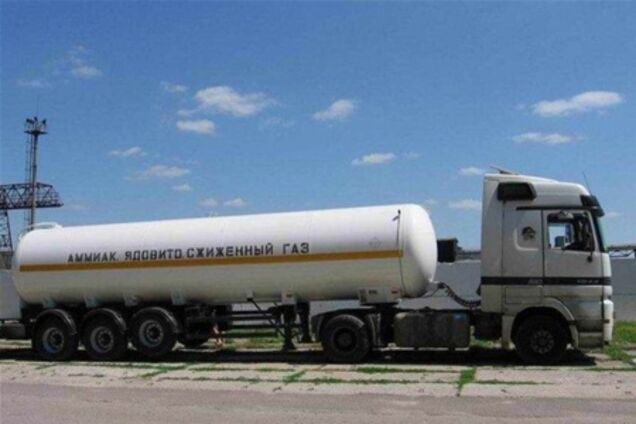 В Черкассах из автоцистерны в воздух попало 200 кг аммиака