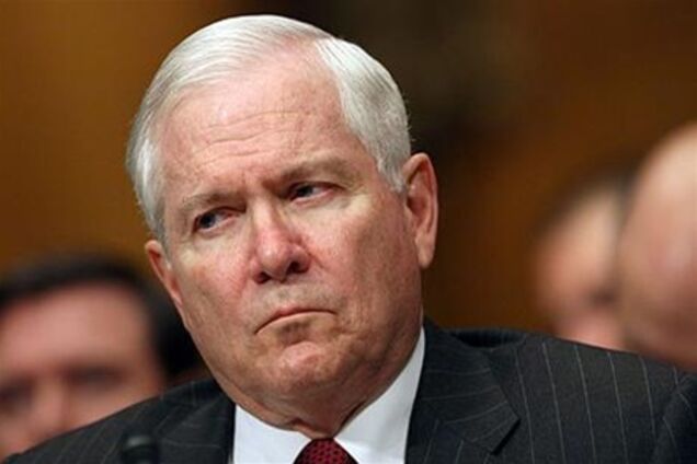 На экс-главу Пентагона подали в суд за изнасилование