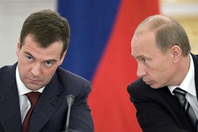 Путин покидает 'Единую Россию'?