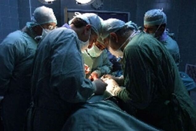 Женщину уволили, после того, как она пожертвовала почку начальнице