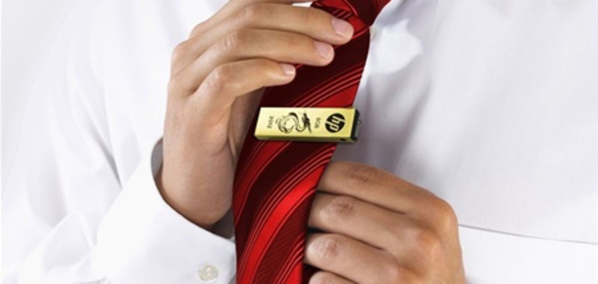 Выпущены драконьи USB-флешки с позолотой. Фото