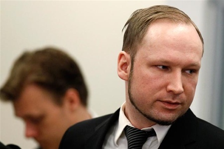Брейвік зажадав вибачень від правлячої партії Норвегії