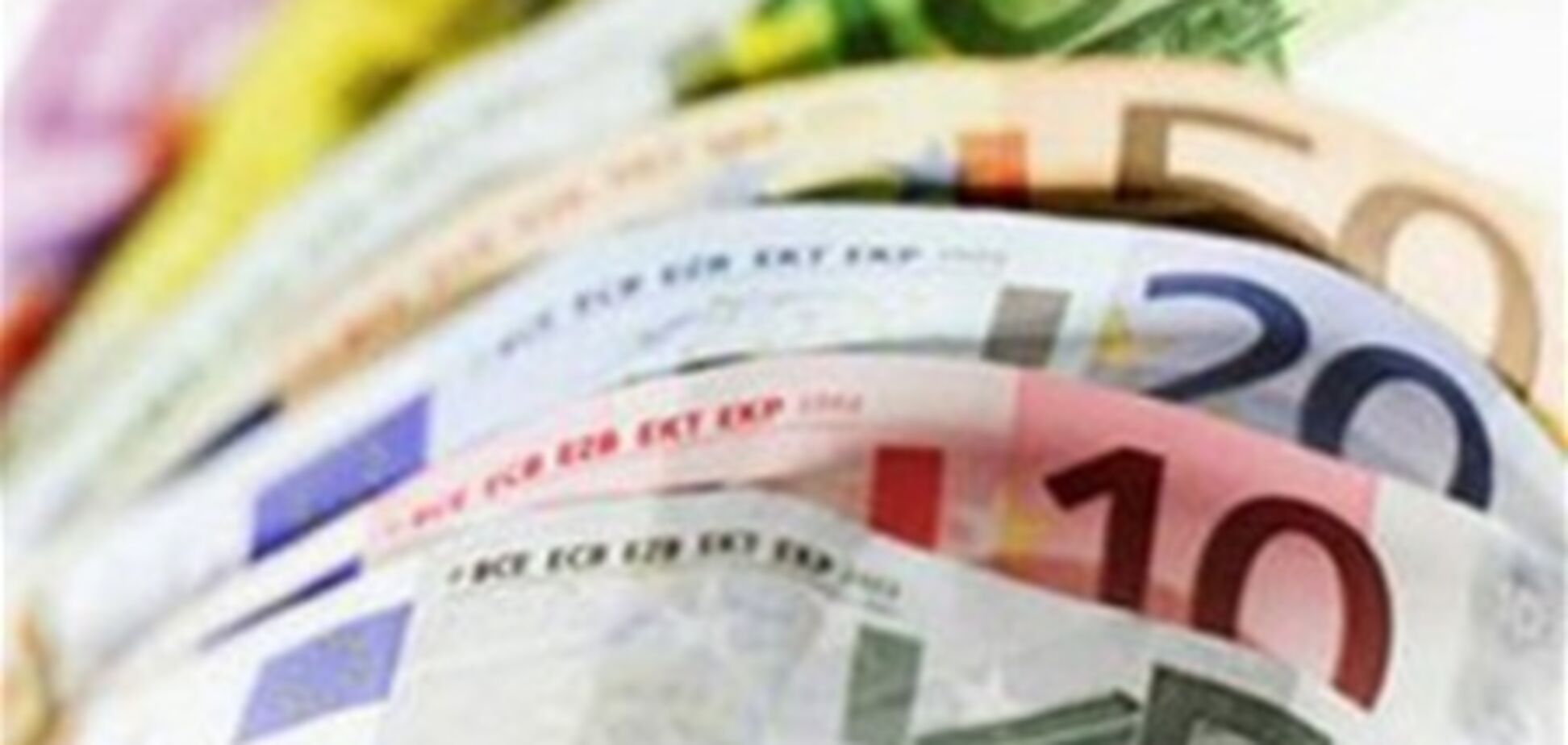 На межбанке евро подорожал